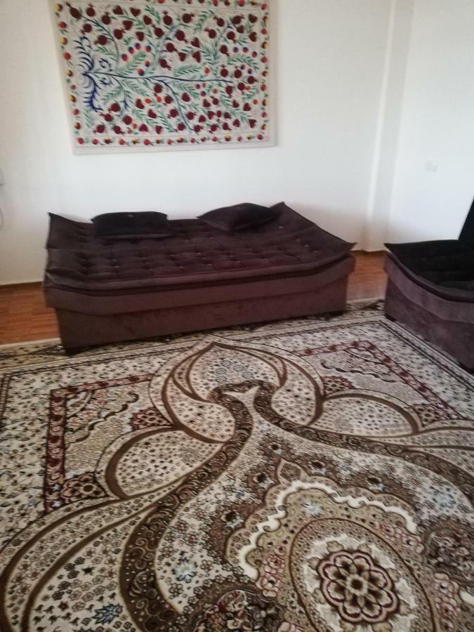 3Br Chorsu Leilighet Tasjkent Eksteriør bilde